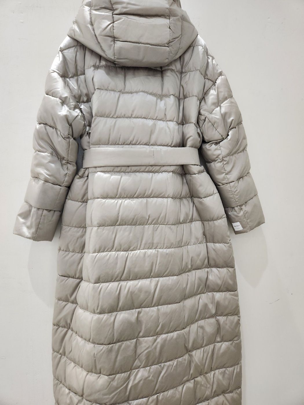 Max Mara The CUBE NOVELO リバーシブル ダウンコート 関税込 口コミ・レビュー｜Max Mara The CUBE NOVELO リバーシブル
