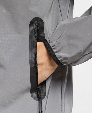 ナイキ ウーブン テック フラッシュ ジャケット S 新品