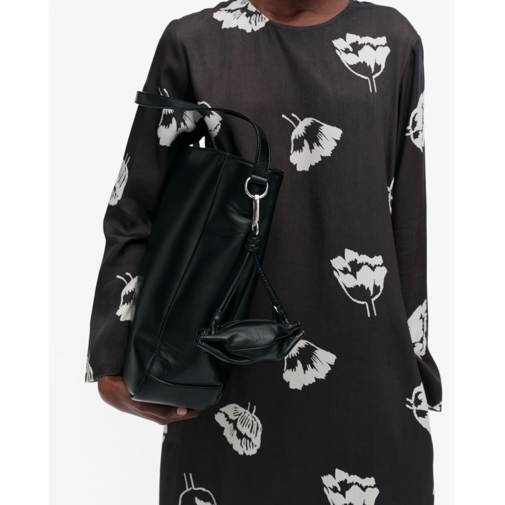【2025SS】marimekko マリメッコ/ Karla Pocket ポーチ 2025SS】marimekko マリメッコ/ Karla Pocket ポーチ (marimekko