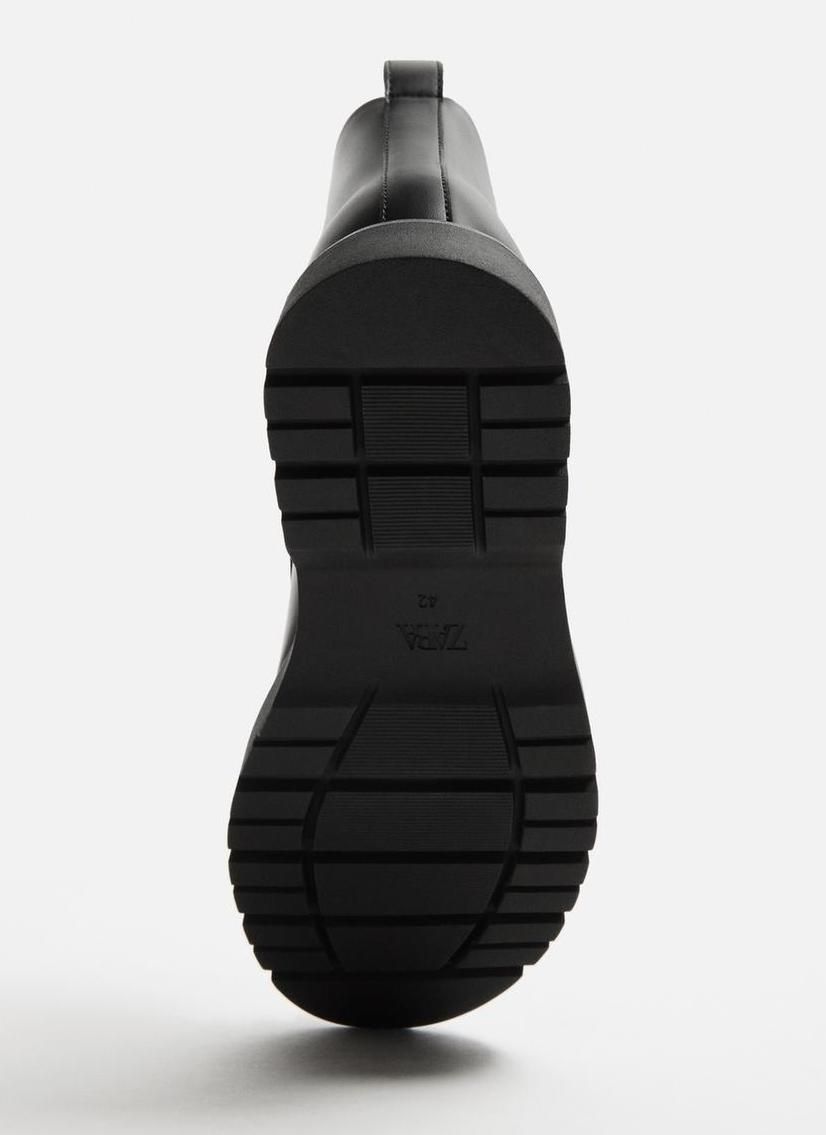 ☆ドイツ発*ZARA*新作*トラックソールレースアップブーツ/BT
