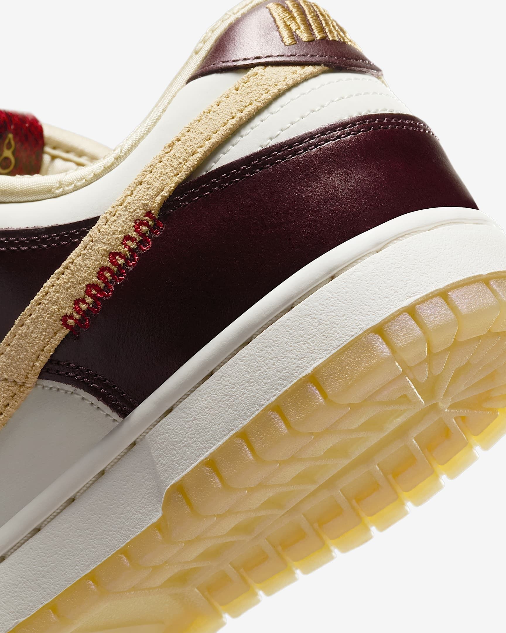 ◆正規品◆NIKE DUNK LOW LX BURGUNDY CRUSH(W)◆関税/送料込◆ s-l500.jpg