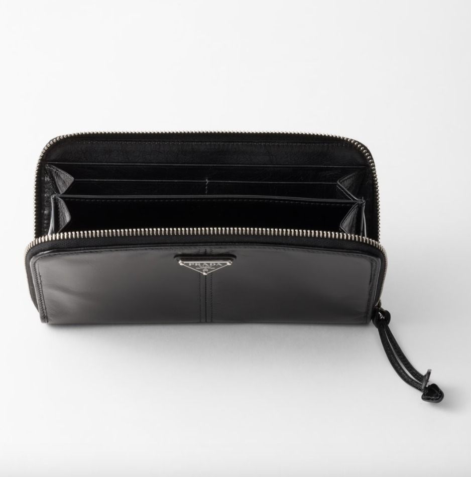 【１着でも送料無料】 追跡送料込 直営店買付 PRADA ソフトルックスレザー 財布 (PRADA 小物
