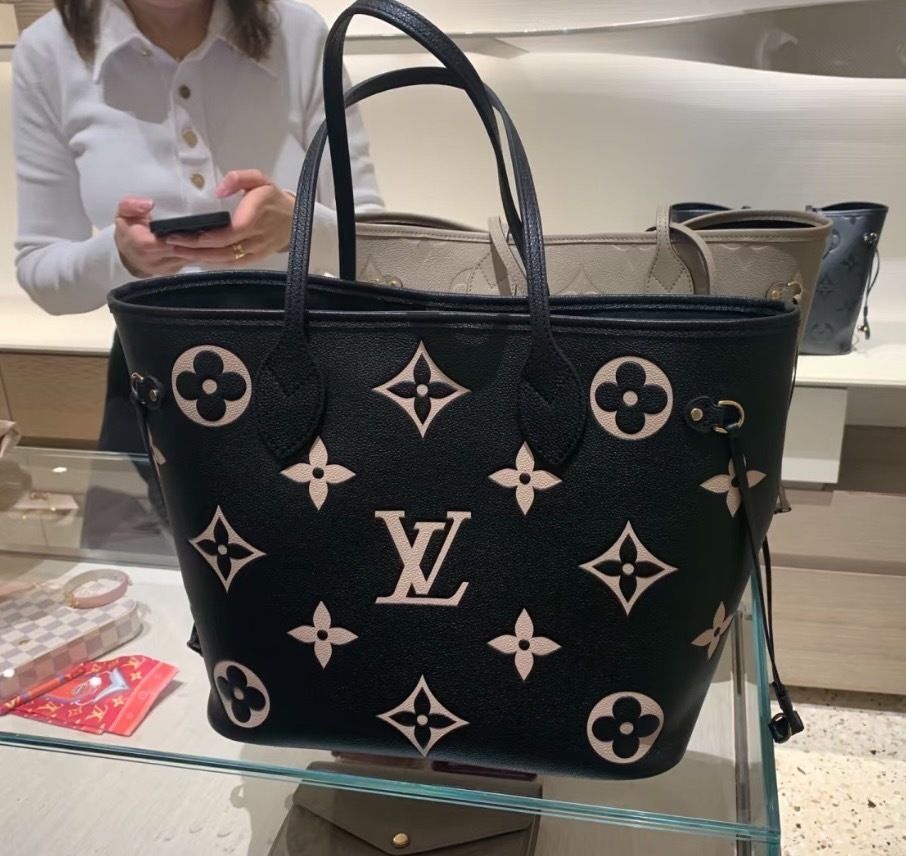 【大容量☆】Louis Vuitton トートバッグ 大人気♡大容量】LOUIS VUITTON ネヴァーフル MM (Louis Vuitton