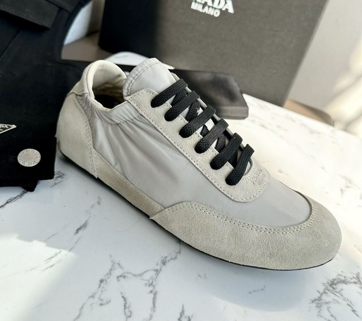 【PRADA】大人気☆スエード スニーカー PRADA プラダ コラプス Re-Nylon x スエード スニーカー *SALE