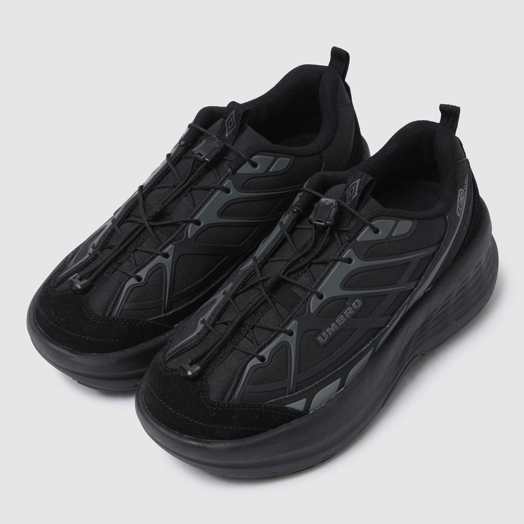 90s UMBRO スニーカー トレーニングシューズ 27cm テック y2k