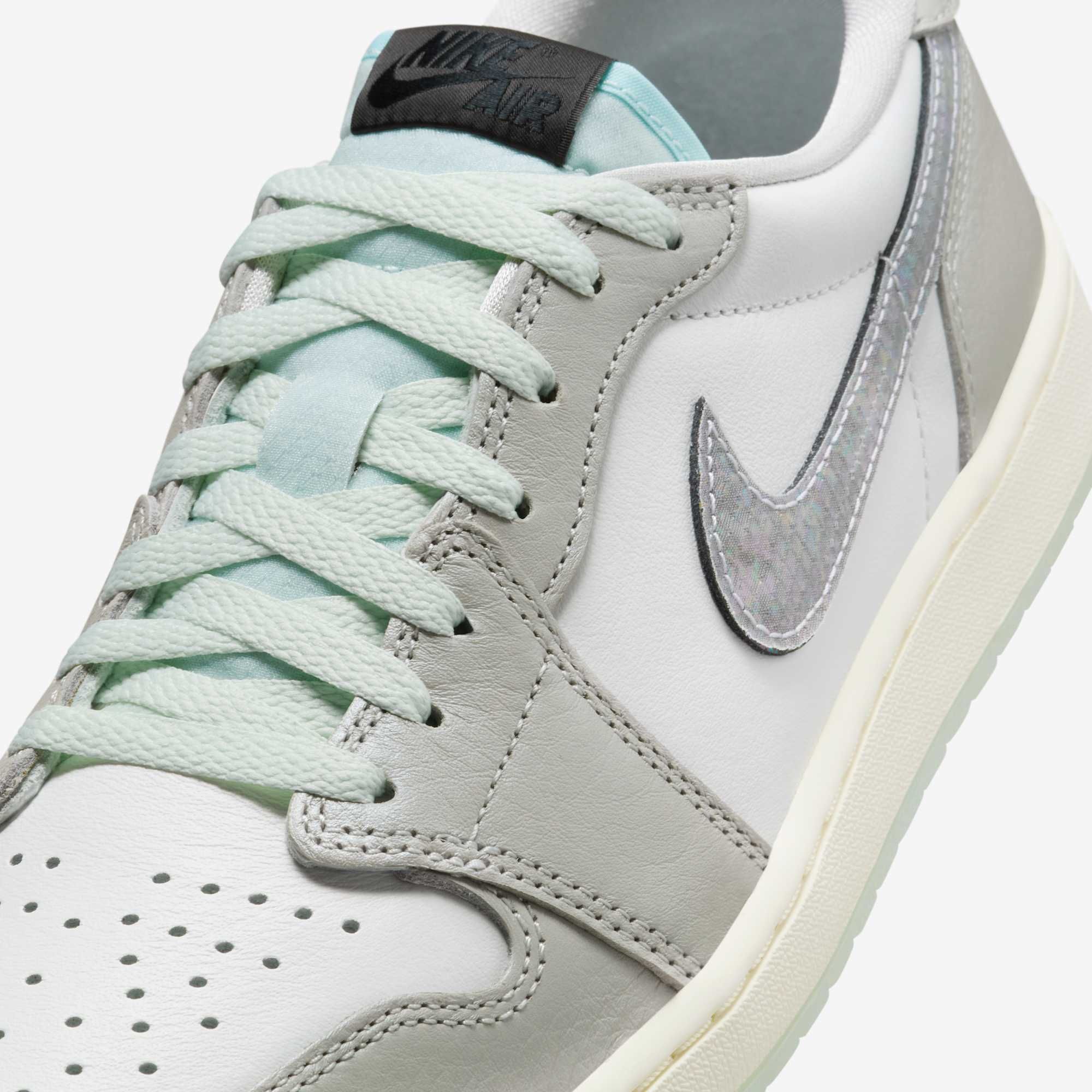 ◇正規品◇NIKE AIR JORDAN 1 LOW LUNAR NEW YEAR◇関税込◇人気