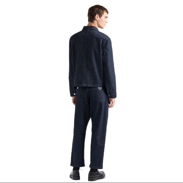 【25SS】新作 デニム ブルゾンジャケット ◆プラダ◆人気 25SS】新作 シェブロン デニム ブルゾン ジャケット◇プラダ