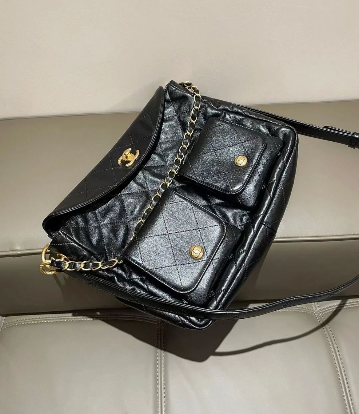 【ズット愛用したくなる★】シャネル ショルダーバッグ CHANEL】どんなシーンにも◎シャネルメッセンジャー フェルト