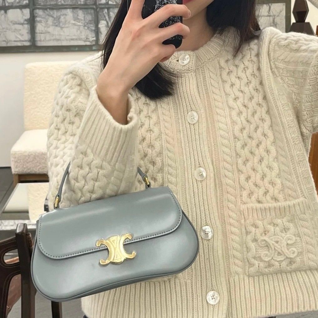 綺麗なアイスブルー♡】ティーン CELINE ローラ (CELINE