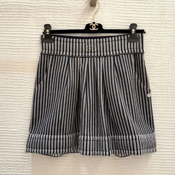 コーデをさらにかわいく♪】CHANEL ミニスカート (CHANEL/ミニ
