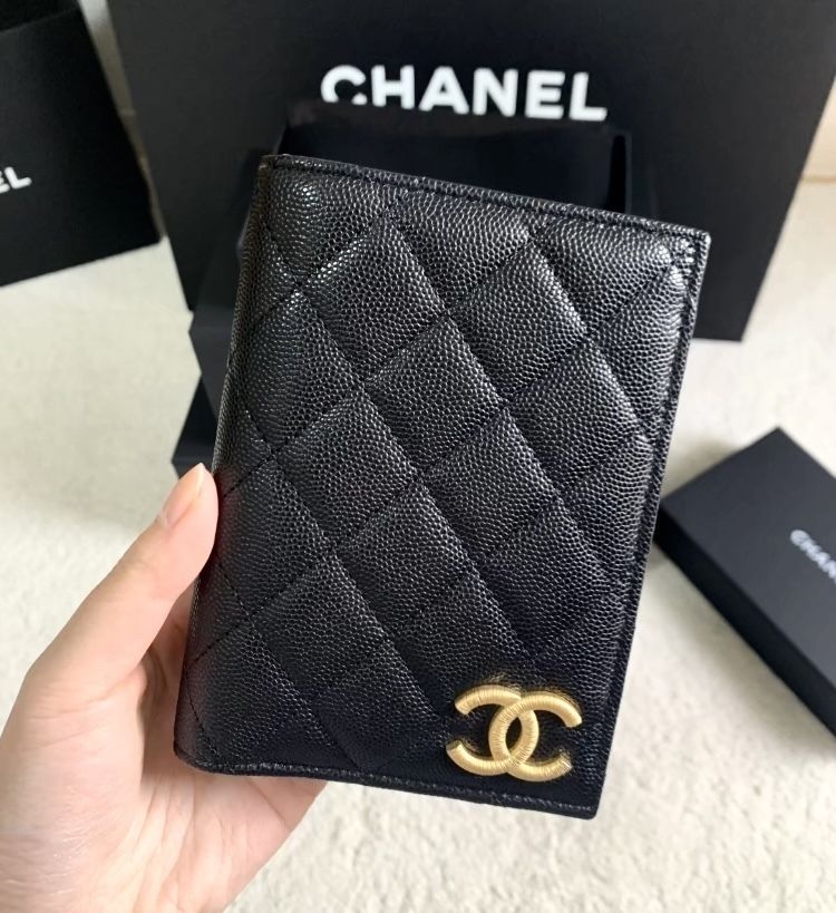 旅の楽しみが倍増】☆CHANEL☆パスポートケース☆25P限定