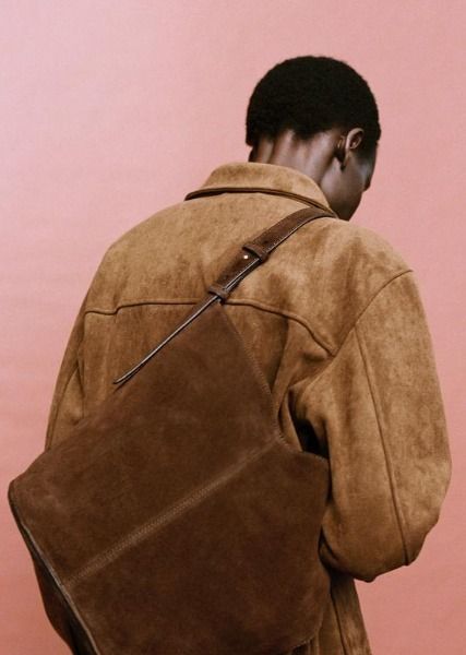 スペイン発送 ZARA 非対称スエードソフトポケット 上品シンプル
