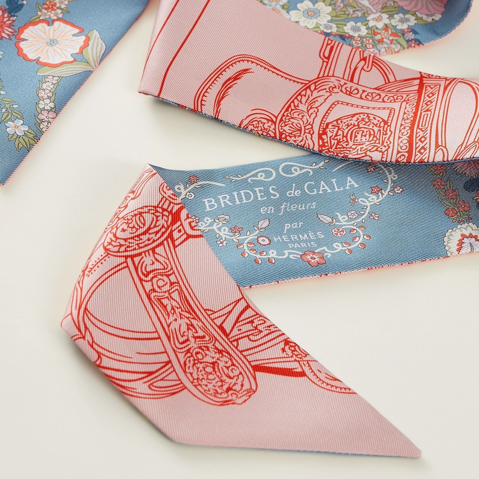 HERMES】 可愛い花柄 ☆ツイリー Brides de Gala en Fleurs