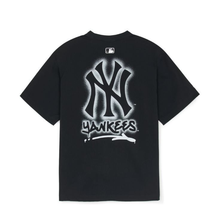 [MLB] Life Style Graphic Overfit T-Shirt ★すぐ品切れ★ MLB] Basic Street Logo Overfit T-Shirt☆すぐ品切れ☆ (MLB