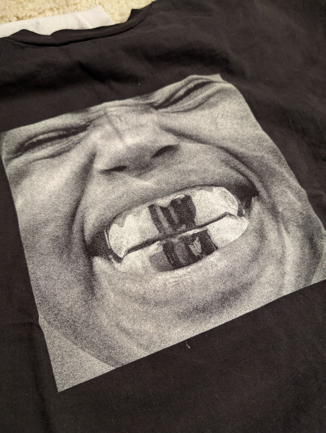 Yeezy】 Bully LS-01 Long Sleeve T-Shirt Black ☆人気 (YEEZY