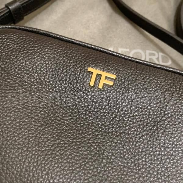 【関税込】◆TOM FORD トムフォード◆TFロゴ ショルダーバッグ 関税込】新作◇TOM FORD トムフォード◇ロゴ ショルダーバッグ