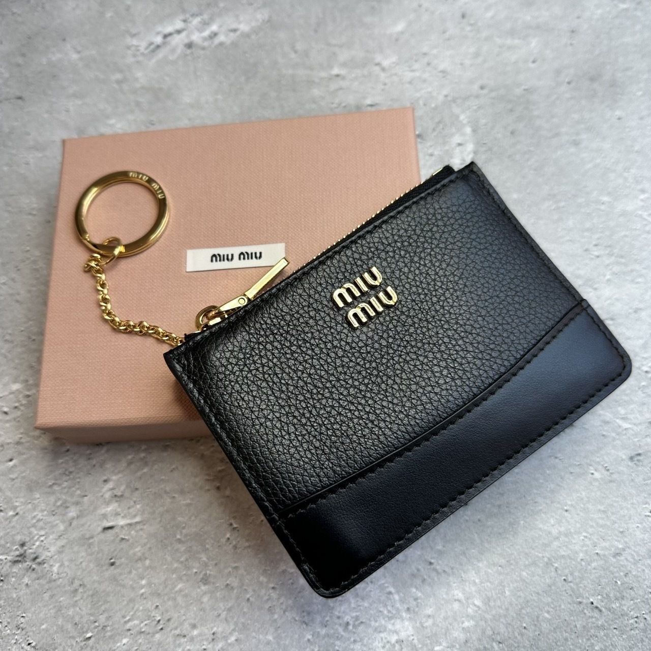MIU MIU - ○新品/正規品○ Miu miu コイン カードケースの通販 by インポート ショップ D｜ミュウミュウならラクマ