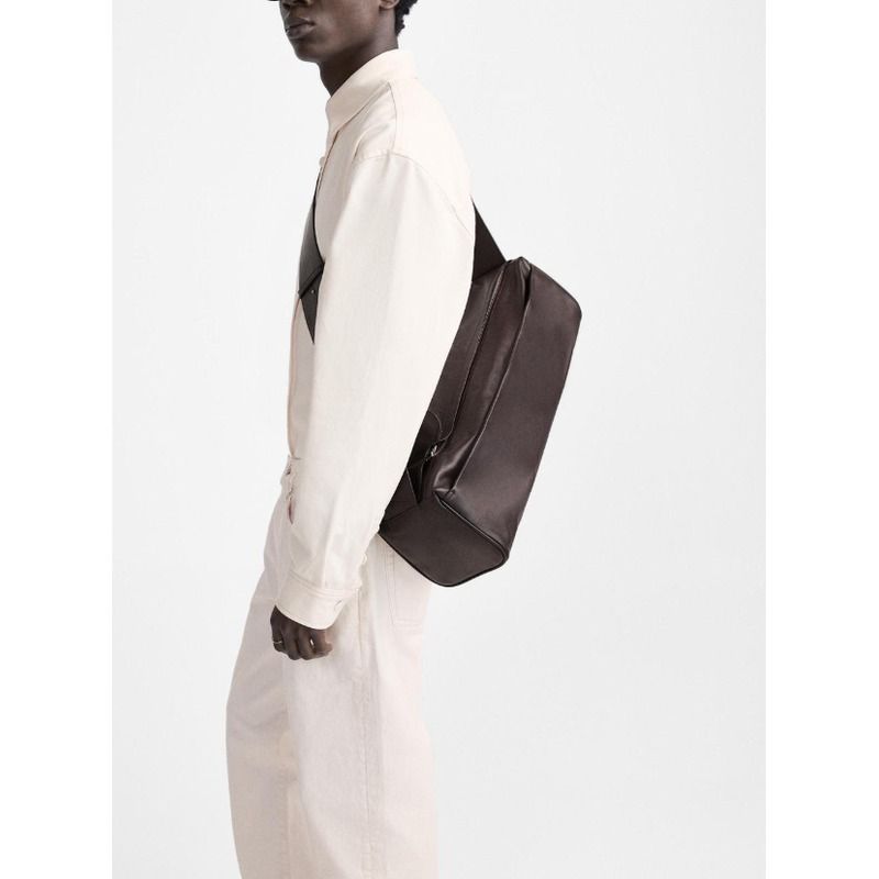追跡便【ZARA】XL レクタンギュラー レザー クロスボディバッグ