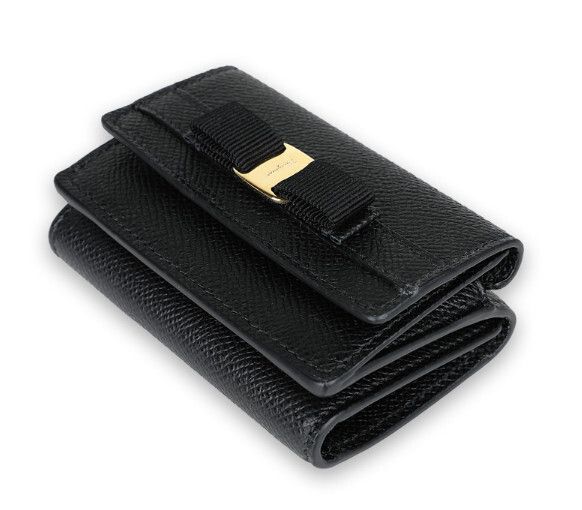 フェラガモ FERRAGAMO コンパクト 折りたたみ財布 ☆正規品☆ フェラガモ Ferragamo 財布 二つ折り財布 折りたたみ財布 小銭