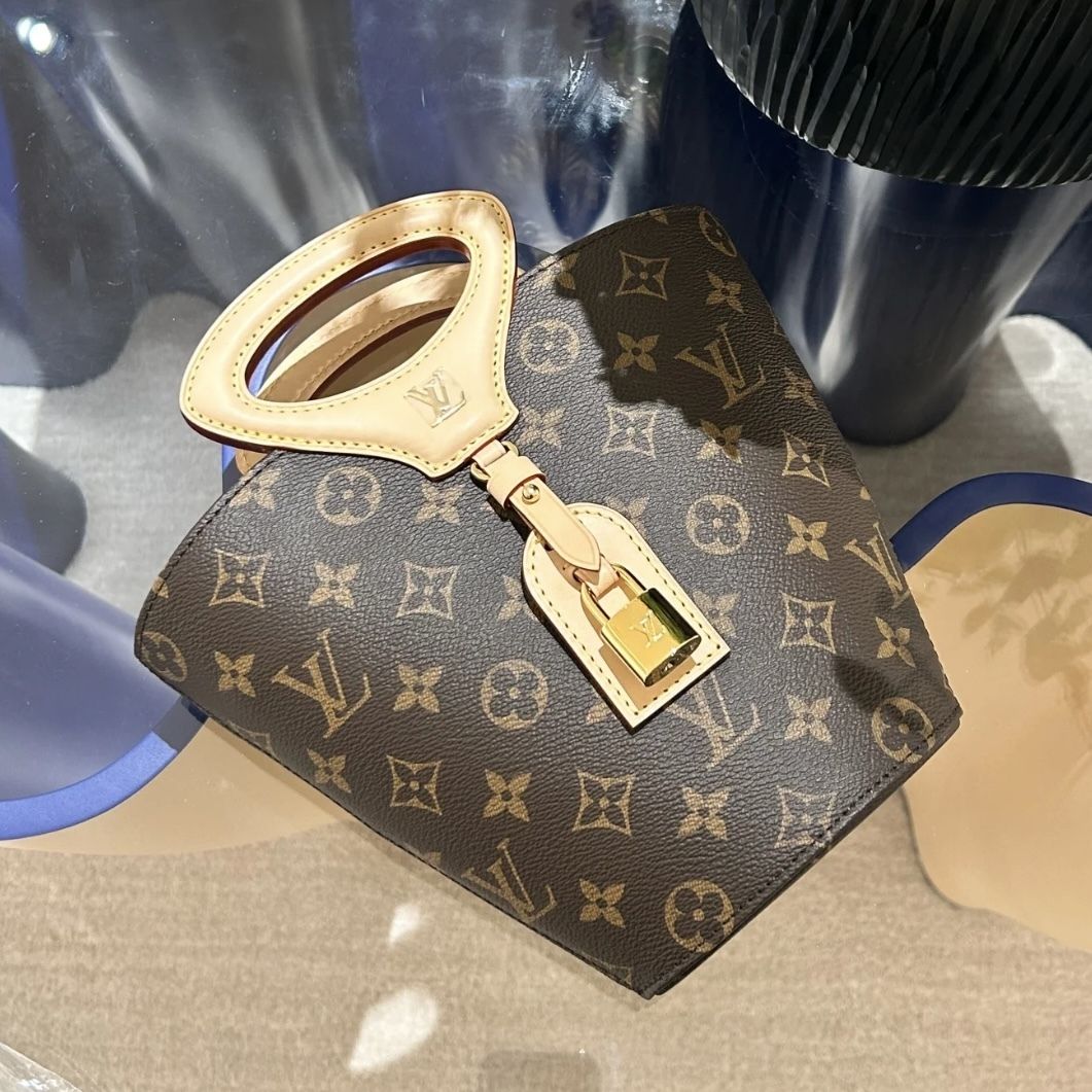 スタイリッシュなパートナー】LV RIVAGE BB Monogram バッグ