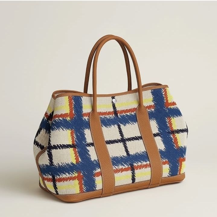 【手描きのようなデザインが斬新】HERMES ガーデンパーティー36 手描きのようなデザインが斬新】HERMES ガーデンパーティー36