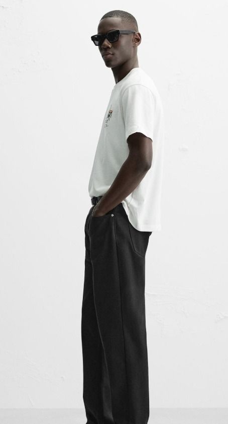 スペイン発送 ZARA グラフィックTシャツ THONET 人気カジュアル スペイン発送 ZARA グラフィックTシャツ THONET 人気カジュアル
