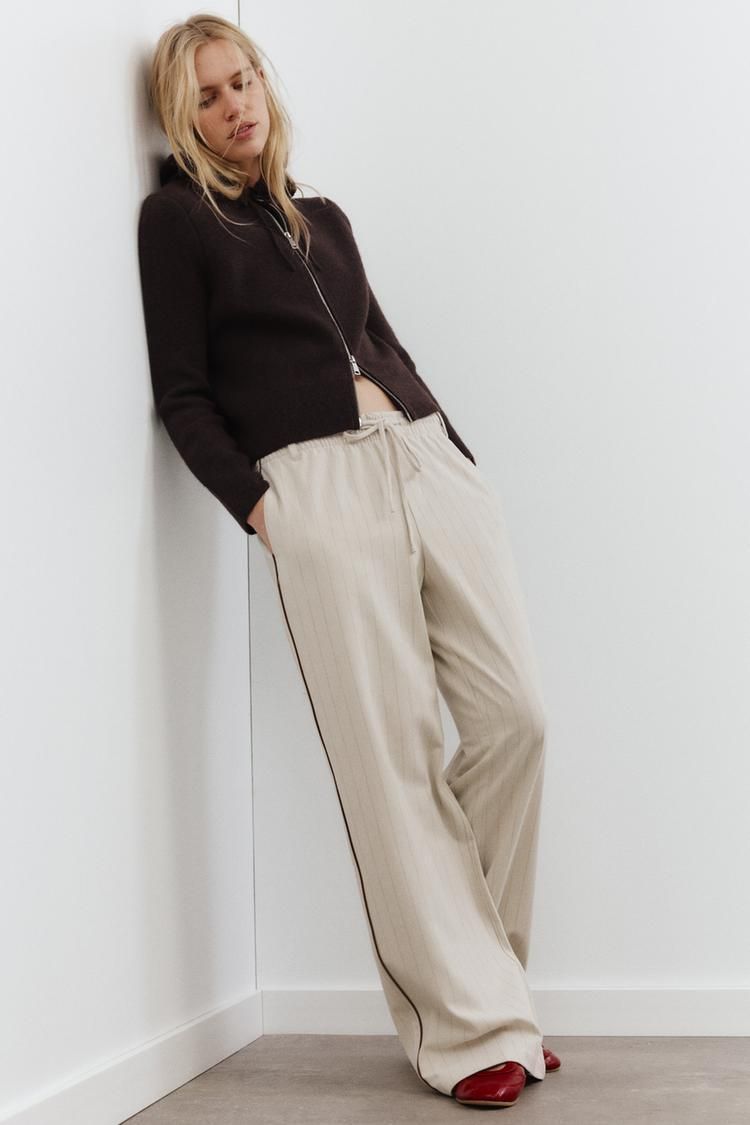 ZARA】ダブルストラップ エナメルバレリーナシューズ (ZARA