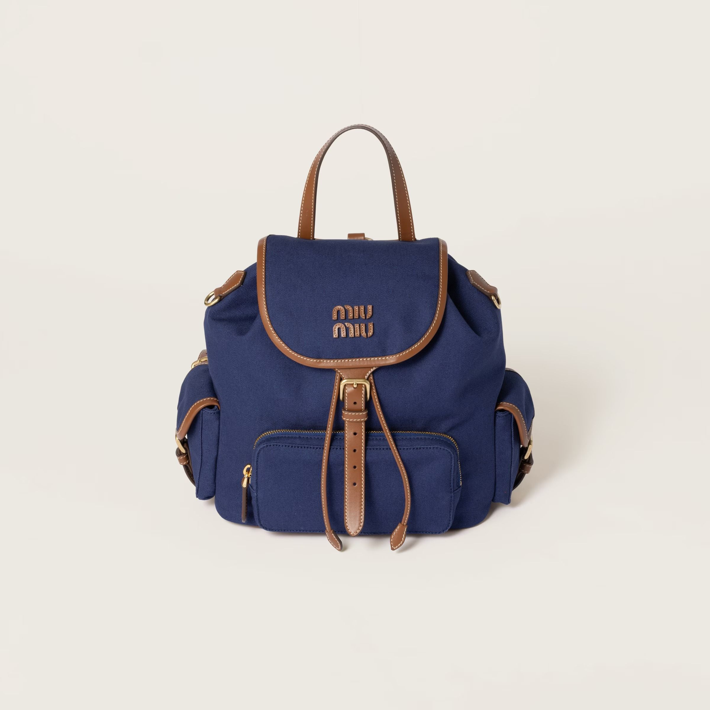 コンパクトで可愛い Miu Miu キャンバスとレザーのバックパック 限定商品】MIU MIU キャンバスとレザーのバックパック (MiuMiu