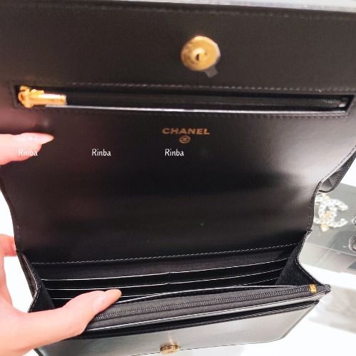 大人可愛い♡上品【CHANEL】シャネル フォンフォルダー カラバリ豊富で迷う♡】 CHANEL 《ヴァニティバッグ》 (CHANEL