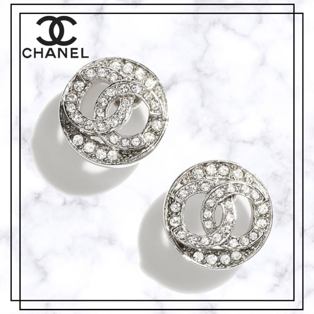 25SS/キラキラ☆使いやすいサイズ♪】CHANEL ピアス (CHANEL