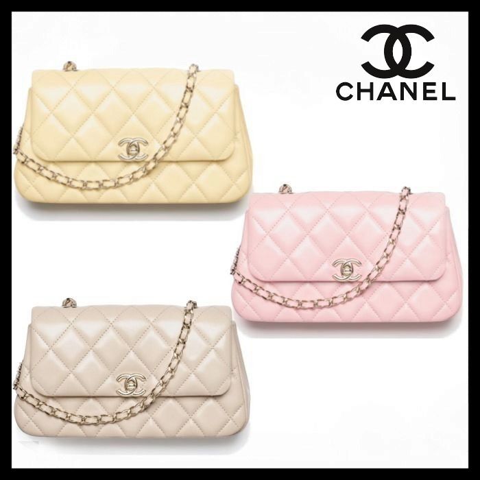 キュートなフォルム♡】CHANEL ショルダーバッグ (CHANEL