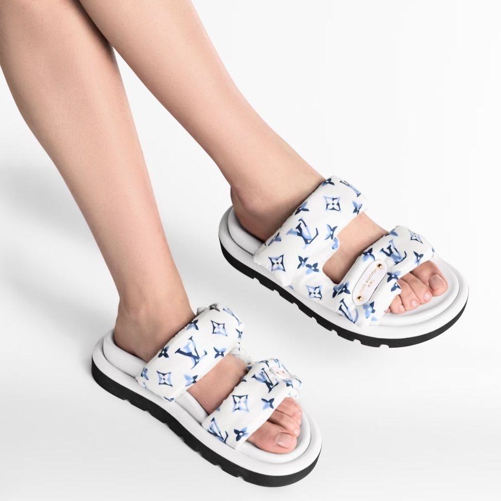 【関税負担なし☆】Louis Vuitton プールピロー サンダル お洒落！》Louis Vuitton プールピロー ミュール (Louis Vuitton