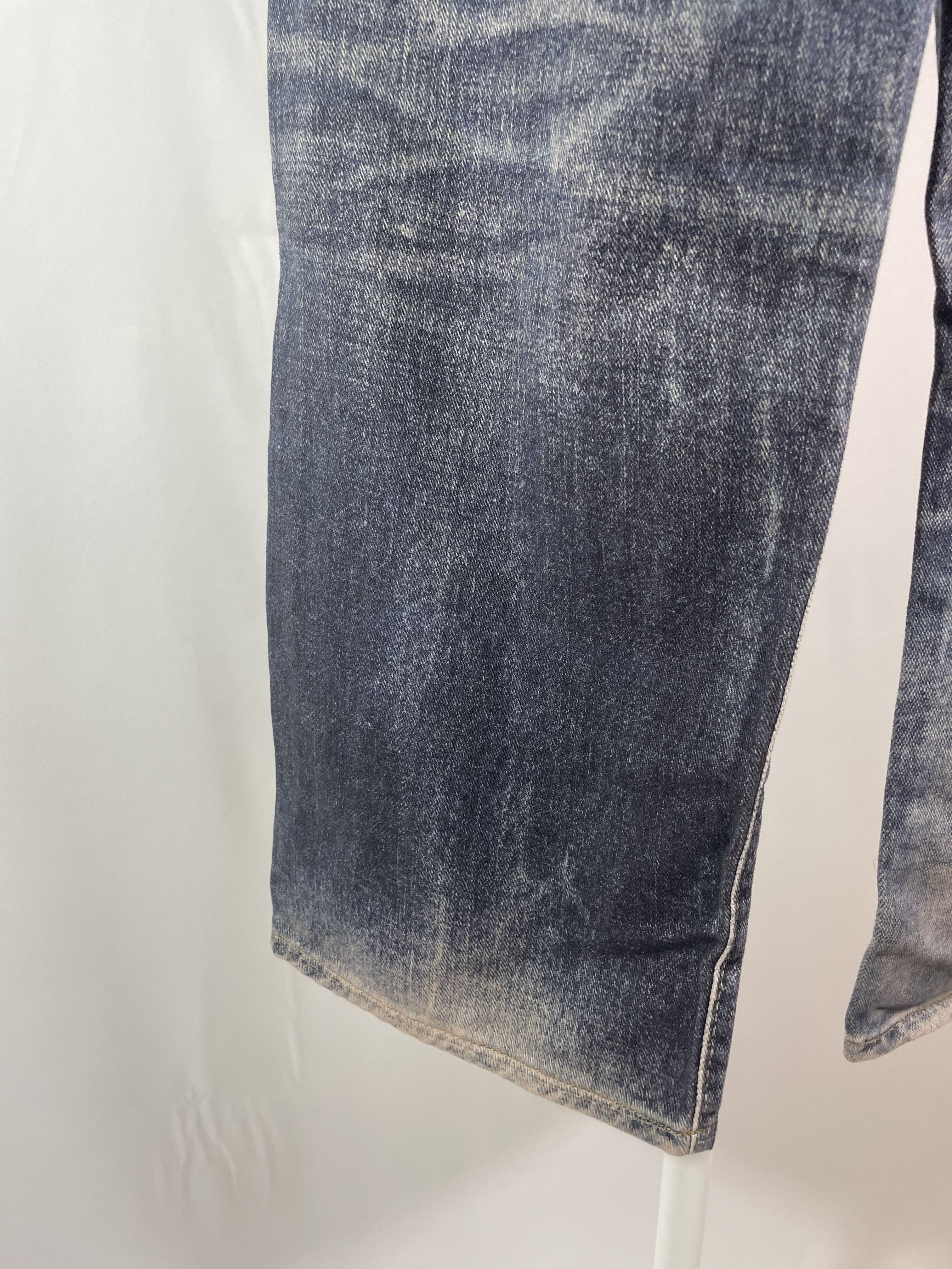 ZARA】ウォッシュド加工プリントバギーフィットジーンズ (ZARA