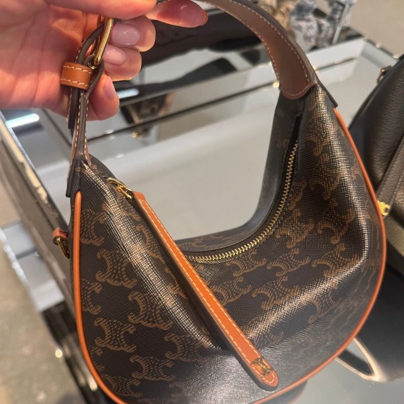CELINE☆ティーンルル Packshot Large-120723ENY.