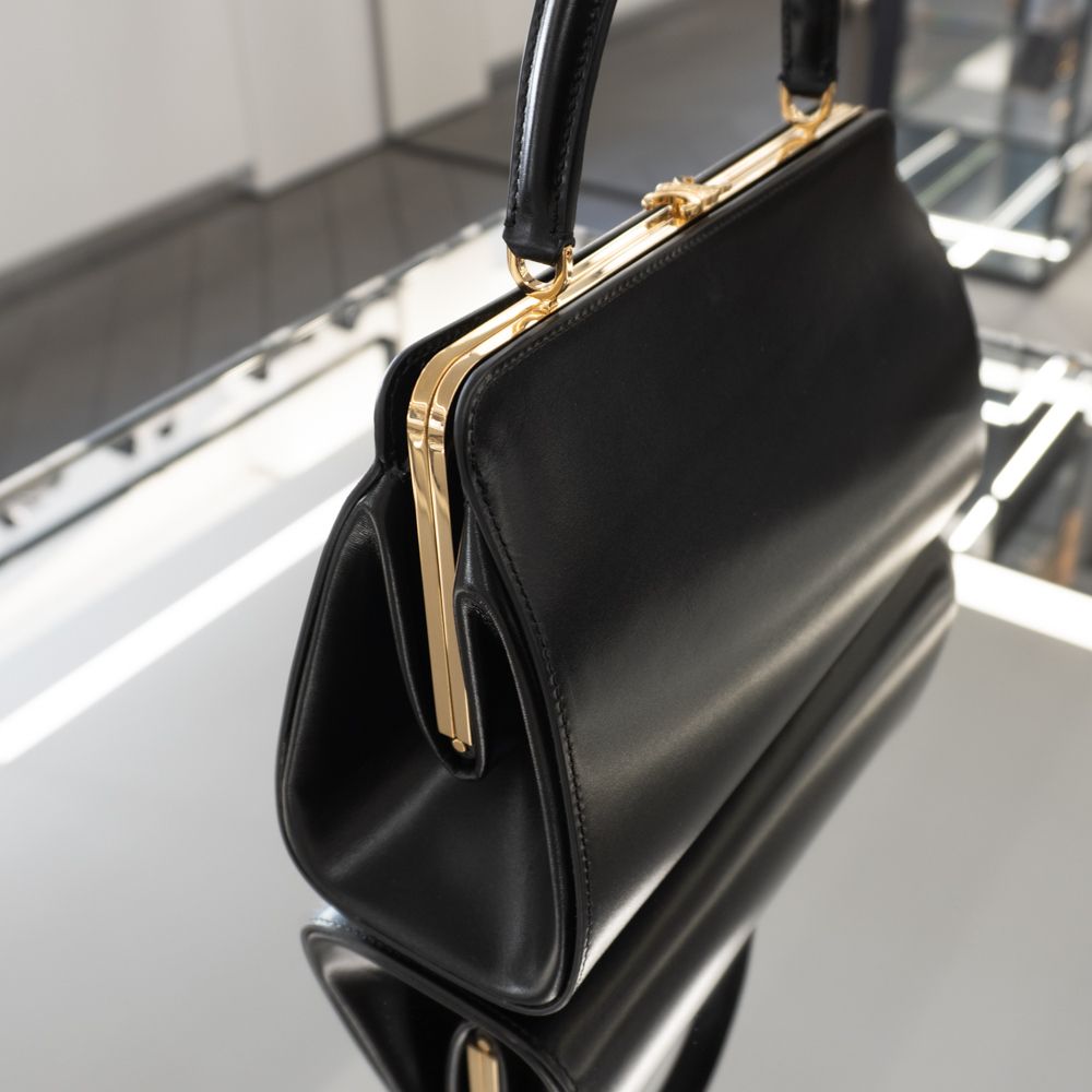 【希少商品】CELINE アントワネット バックミディアム org.jpg