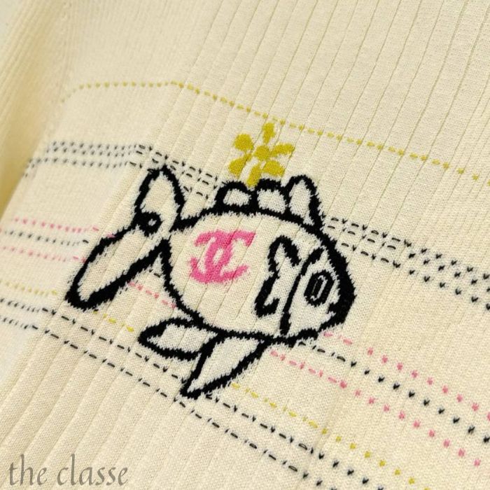 POPな魚が可愛い☆】コーデに彩りプラス♪CHANEL ニットシャツ