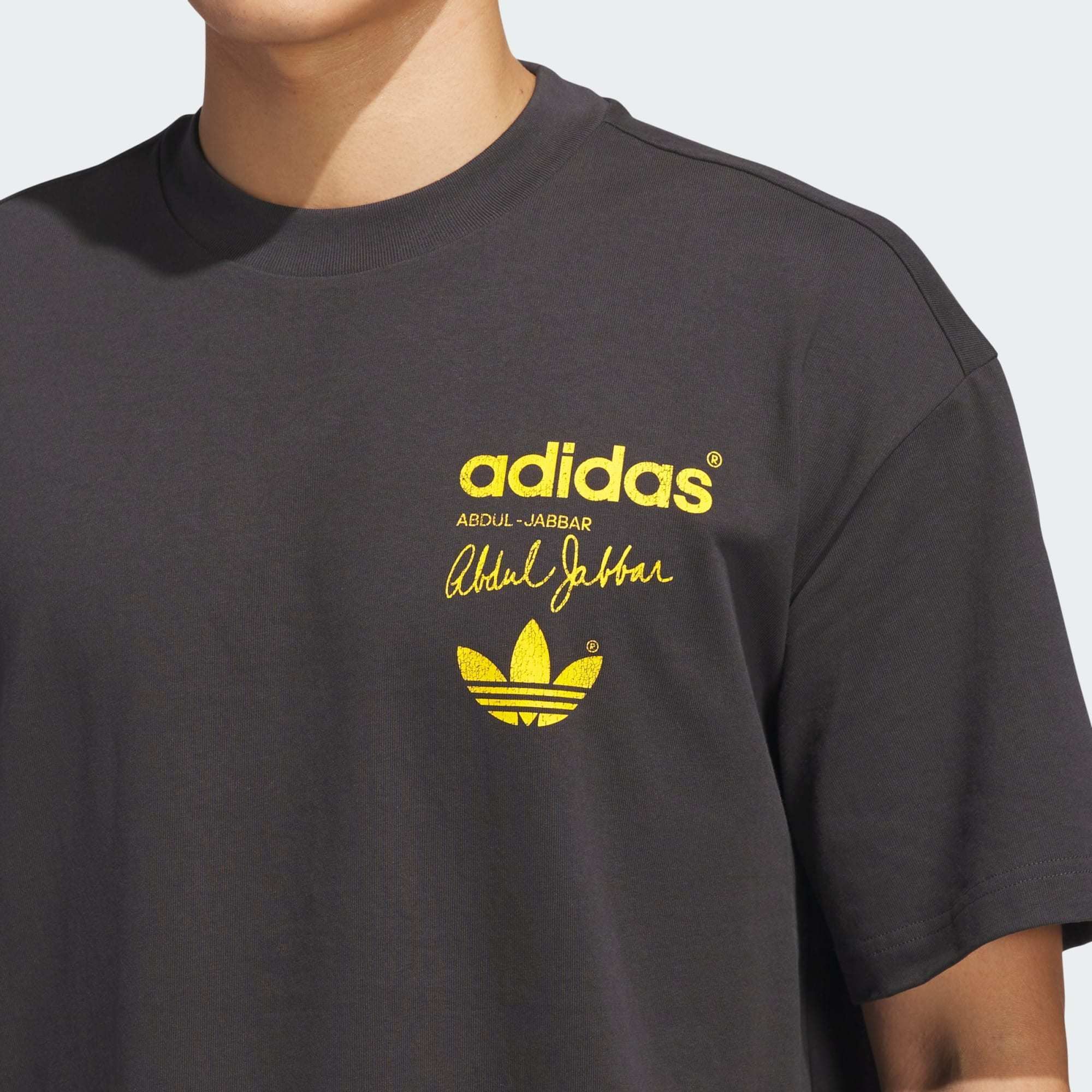 【adidas】Originals Logo T-shirt ★送料関税込★追跡可能★ org.jpg