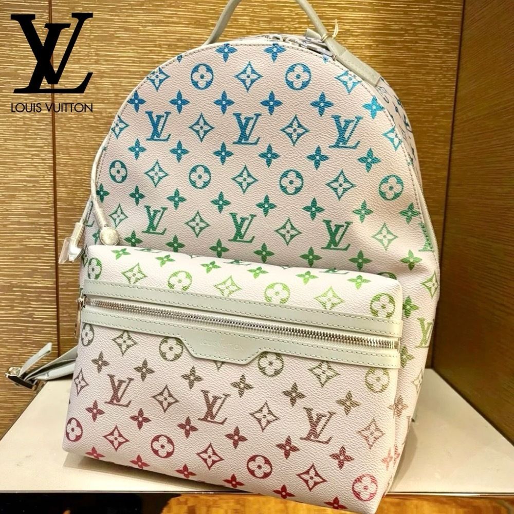 魅力のカラー☆【LOUIS VUITTON】バックパック (Louis Vuitton