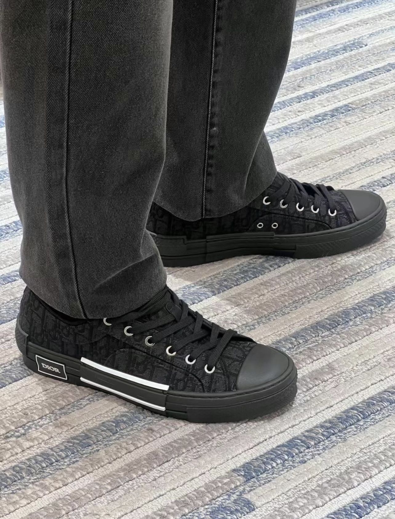 足元のオシャレに☆】Dior B23リーグロートップスニーカー (Dior