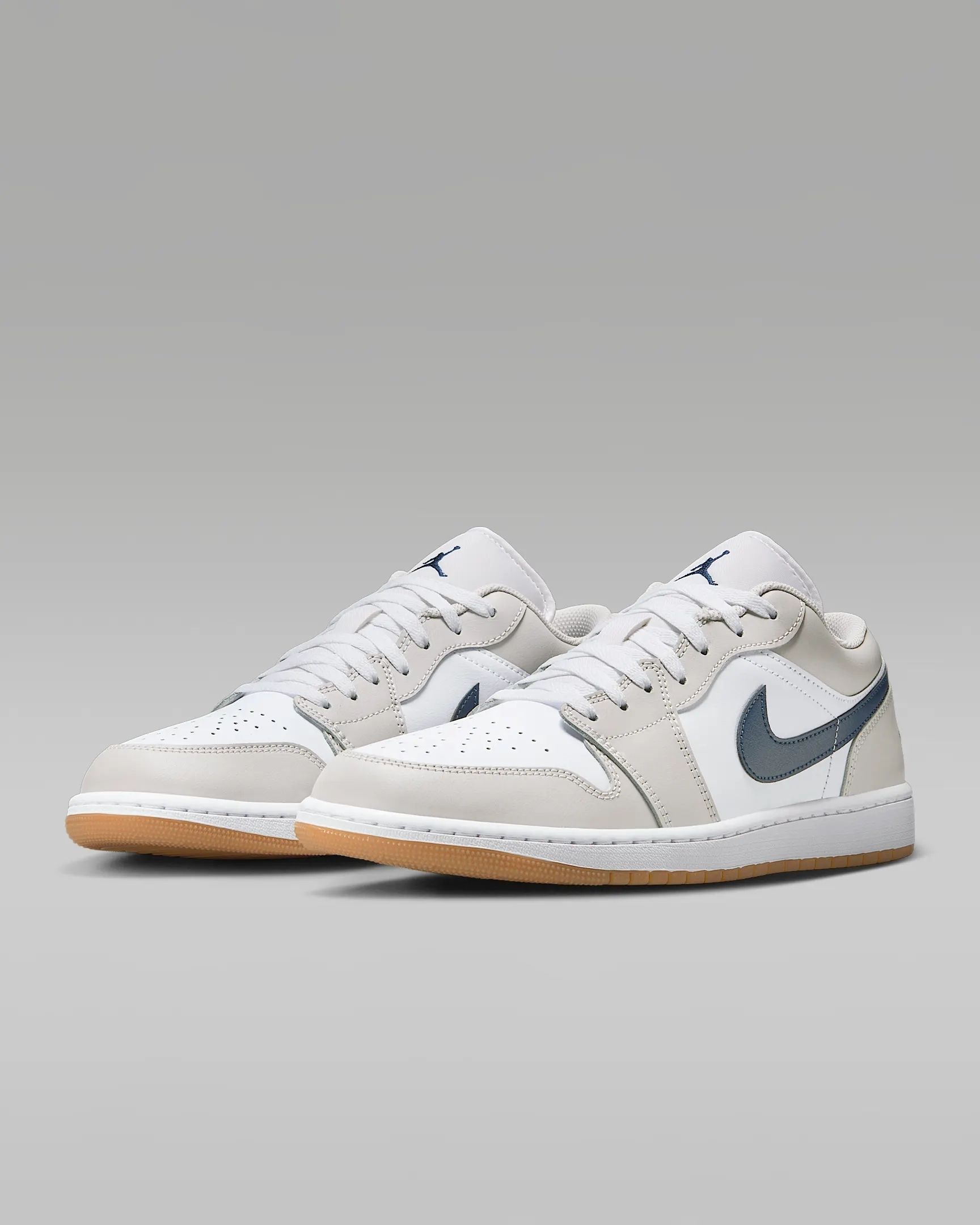 早い者勝ち!!! NIKE / ナイキ ◆ エア ジョーダン 1 LOW 大人気】☆ナイキ☆エア ジョーダン 1 LOW 早い者勝ち!! (Nike