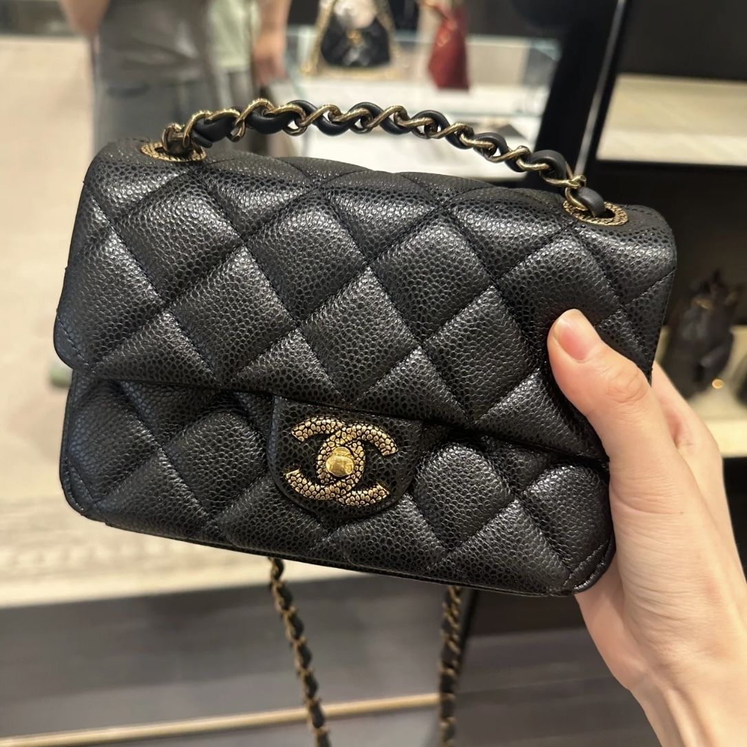 ロゴが可愛い☆エレガント【CHANEL】ミニ フラップ バッグ