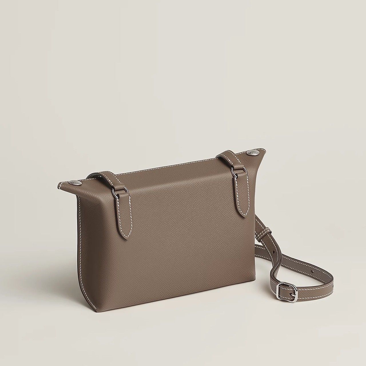 HERMES 大人カジュアル 上品 ショルダーバッグ 本革 Videpoches 大人メンズバッグ☆【HERMES】Nouveau On Body Bag♪ (HERMES