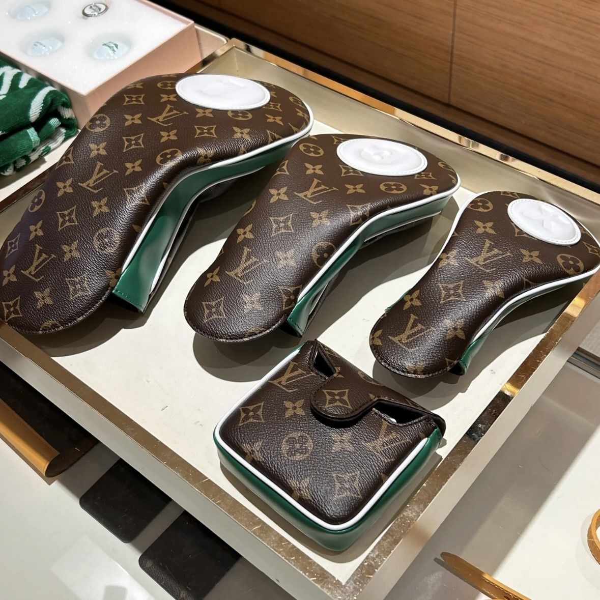 ◇絶対欲しい！！【 Louis Vuitton 】ゴルフ・ヘッドカバー