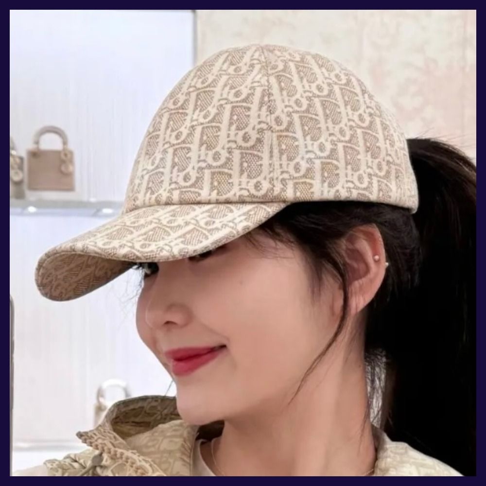 カジュアルに香る上品さ♪】DIOR キャップ (Dior/キャップ