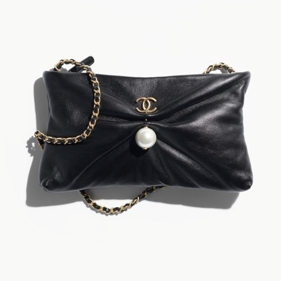 アクセサリーバッグ【CHANEL★】ポシェット ショルダー アクセントパール♡【CHANEL】チェーン クラッチ バッグ (CHANEL
