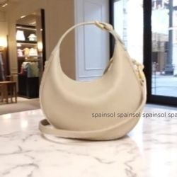 直営ショッパー付♪CELINE ティーン ルル グレインカーフスキン 25SS☆】セリーヌ ショルダーバッグ ティーン ルル ブラック | なお