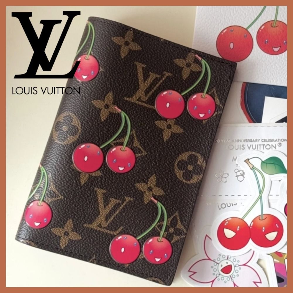コラボ限定品】LV パスポートケース チェリー (Louis Vuitton