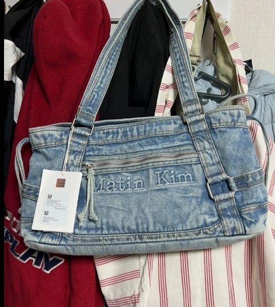 国内完売 MATIN KIM デニムバッグ LOGO WASHED DENIM DUFFEL BAG