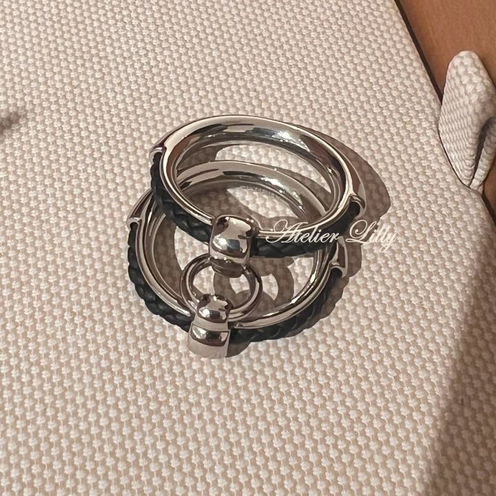 ★レザーとステンレスミックス★【HERMES】RING フリブスティエ Chaine d'ancre Divine ring, very large model | Hermès USA