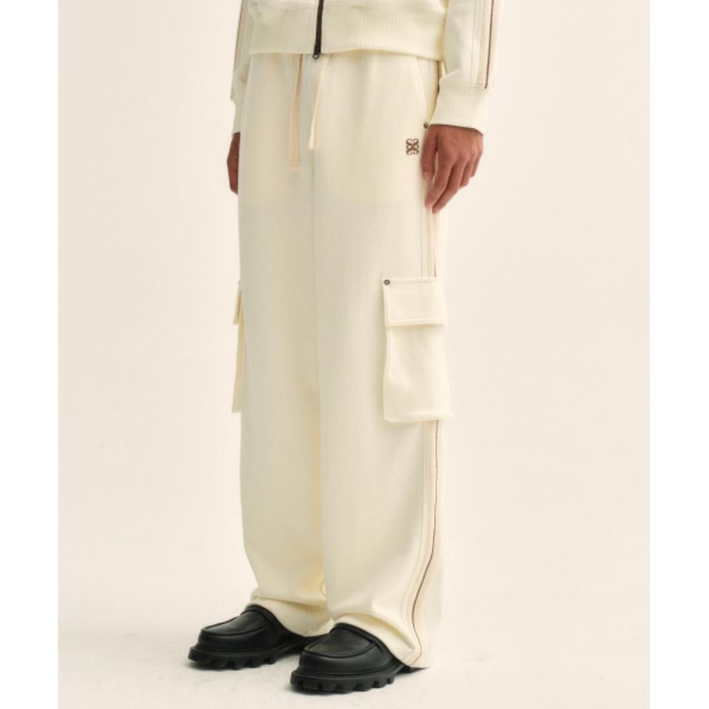 SATUR Lawton Cargo Track Pants Resort Cream SA243MTP04CR